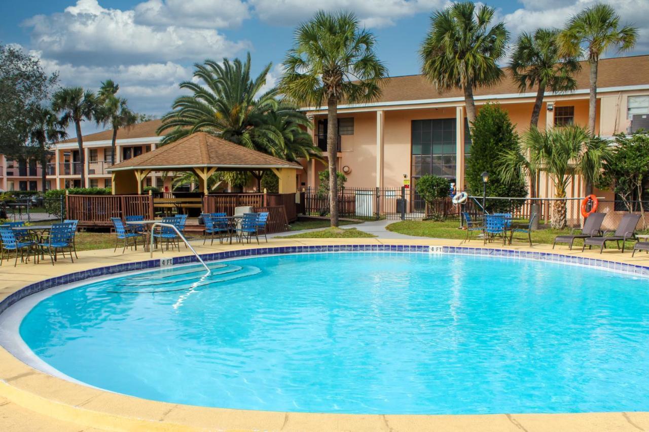 Apm Inn & Suites - ג'קסונוויל מראה חיצוני תמונה